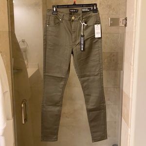 Design Lab High Rise Skinny Jean